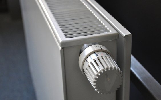 Heizkörper mit Thermostat