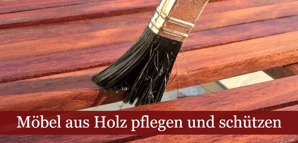 Pinsel auf Holz