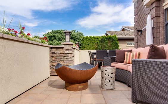 Terrasse Feuerschale