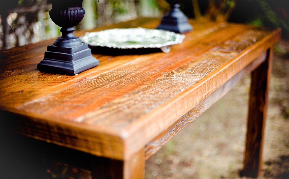 Ausziehtisch aus Massivholz